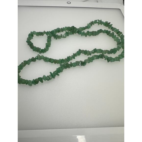 Green Aventurine Chip Bead Necklace 34” - Picture 1 of 3